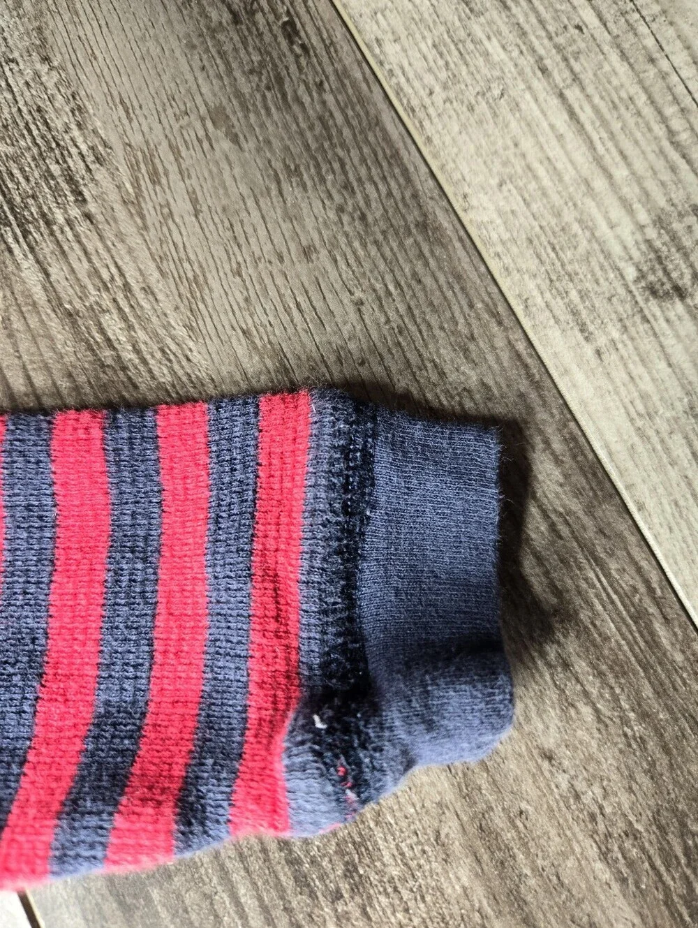 OshKosh B'gosh Baby Boy Striped Red & Navy One-Piece Thermal Bodysuit Size 9M